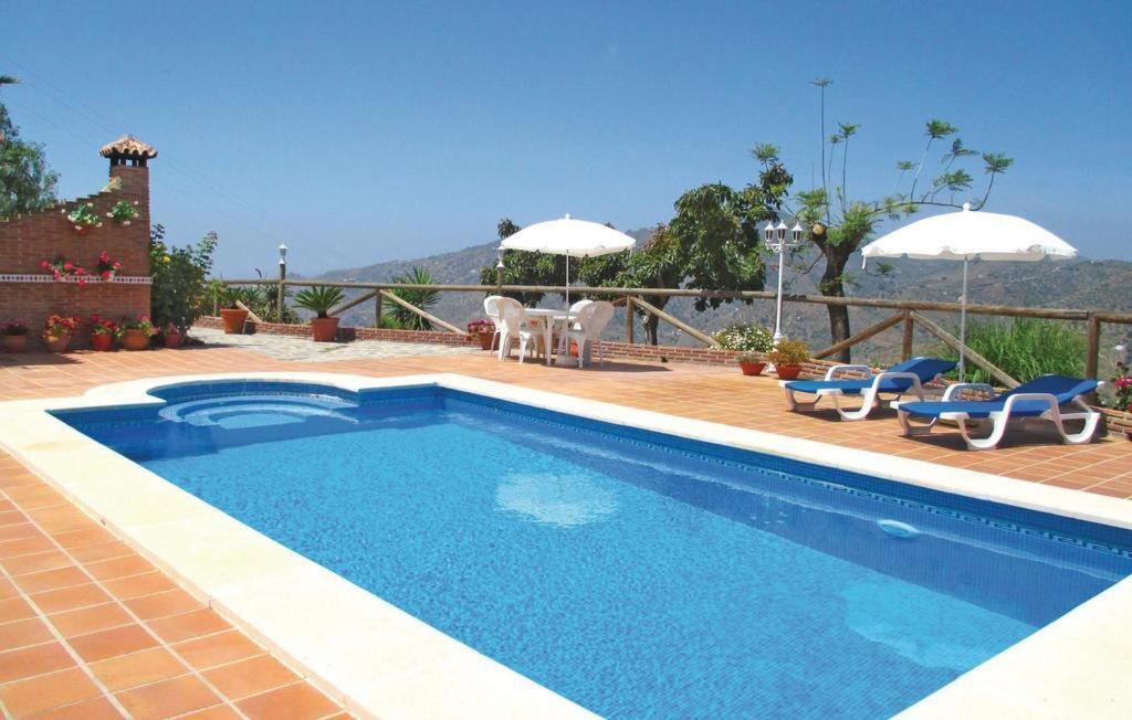 Cortijo La Rijana Villa Sayalonga Exterior photo
